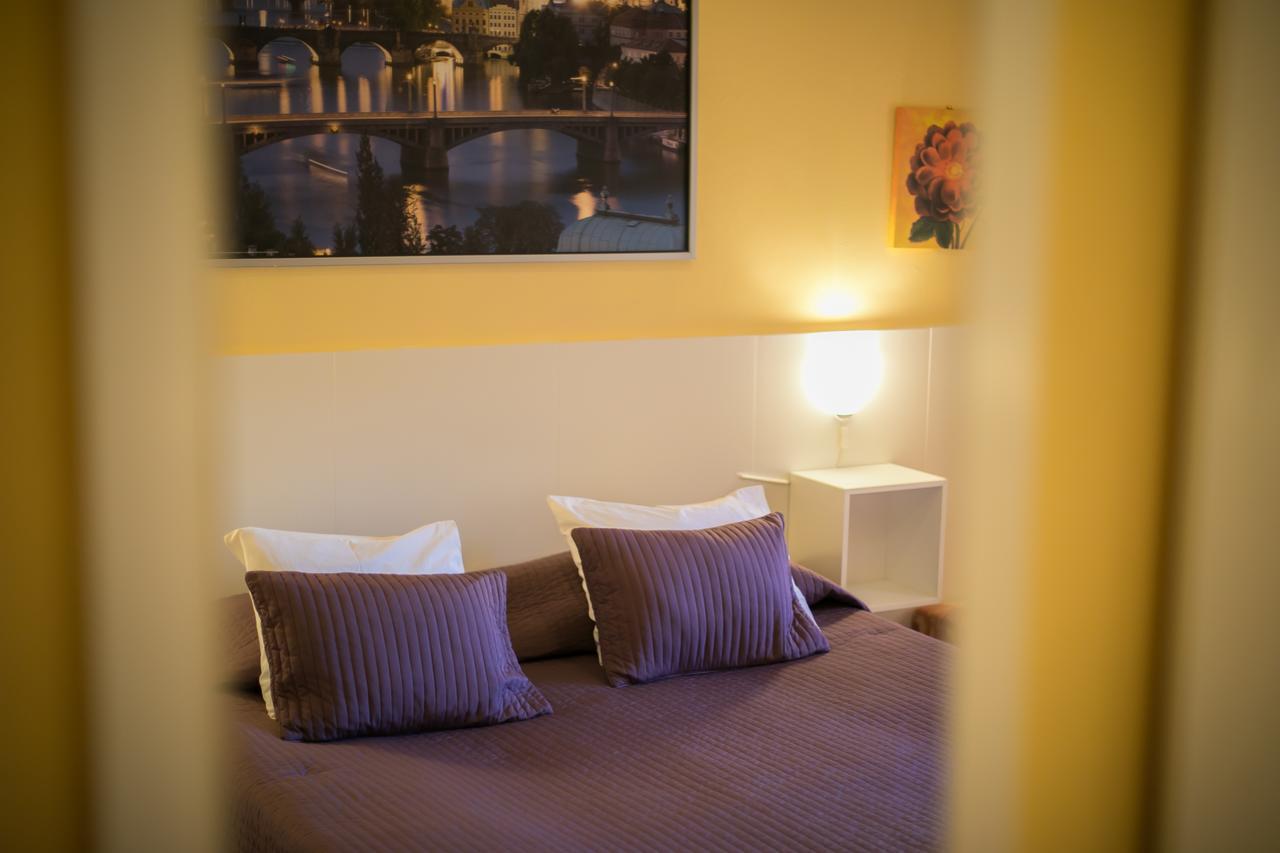 City Lounge Crown Hotel Prague Exterior photo
